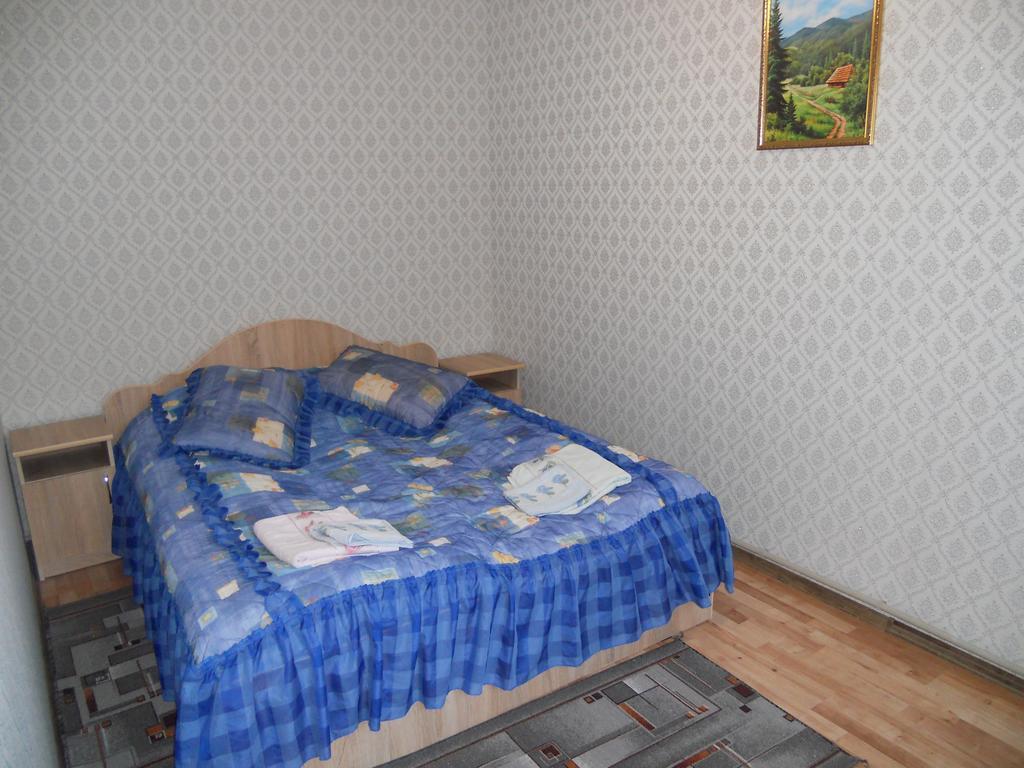 Guest House Ivanna Яремча Экстерьер фото